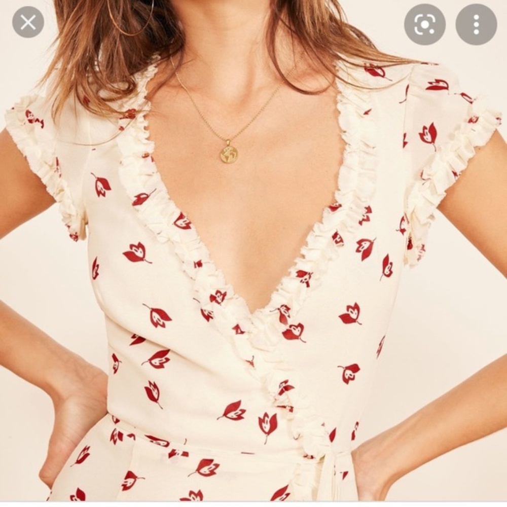 EUC THE REFORMATION  Ivory & Red Floral Garnet Wrap Mini Florentine Dress XS